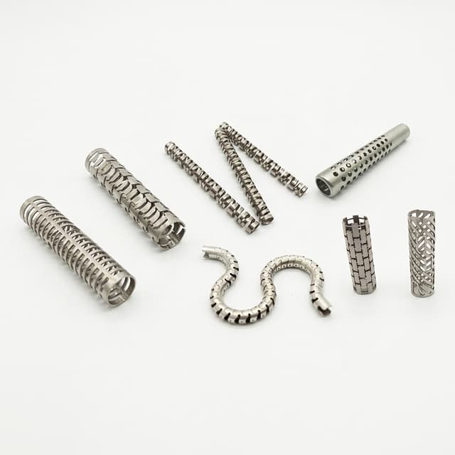 Coil reinforced catheter shaft sample for flexible medical delivery systems