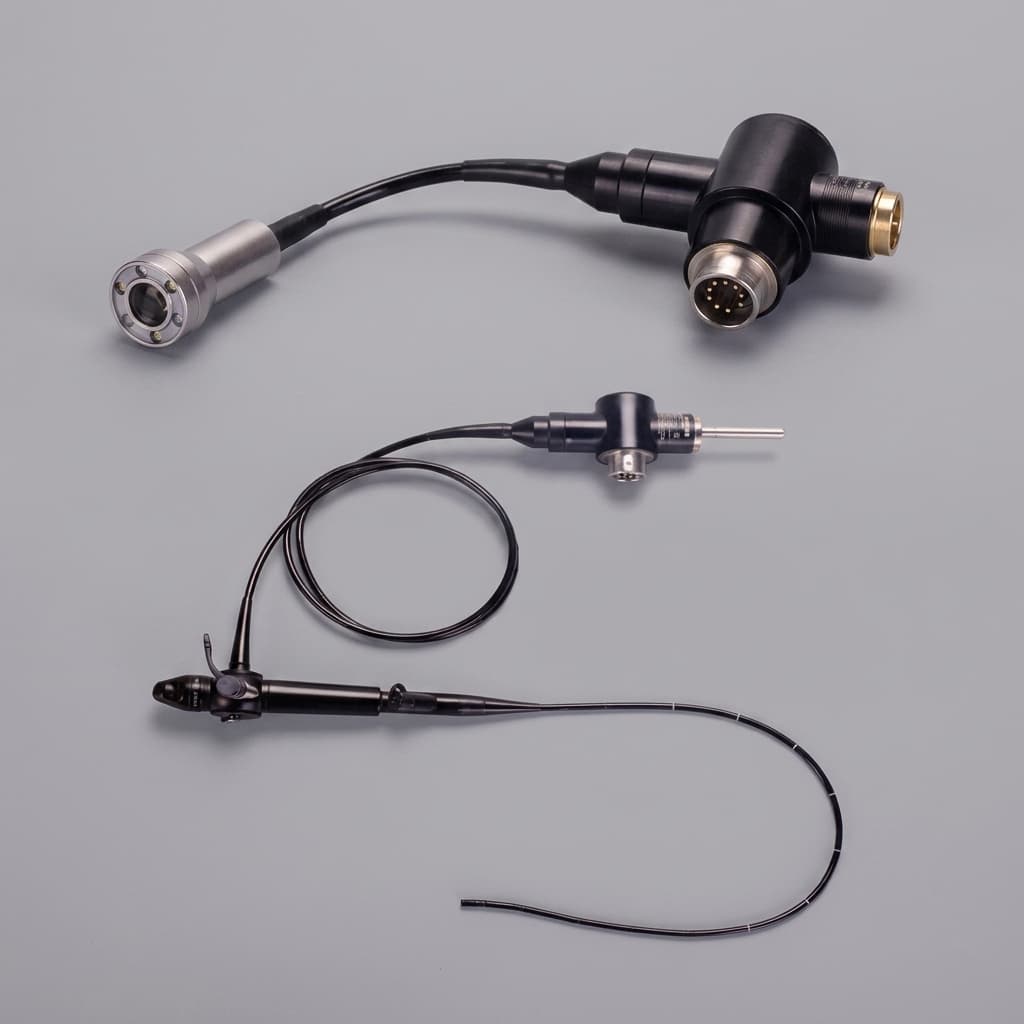 Multi-directional deflection catheter shaft